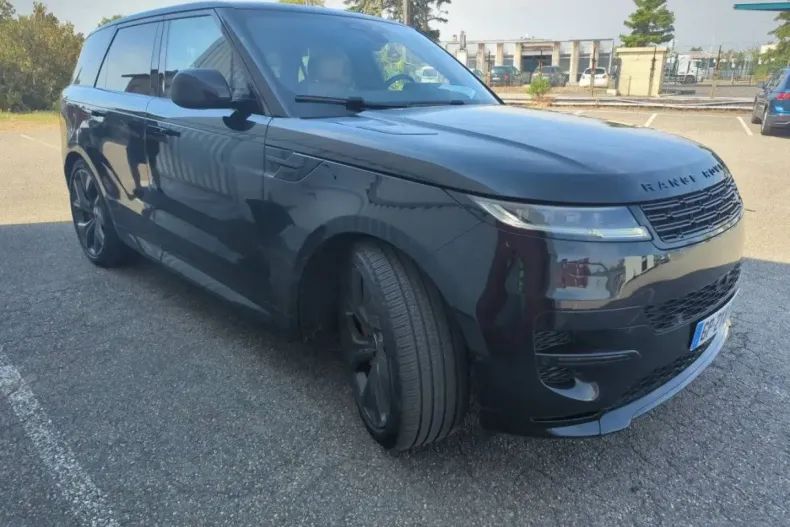 Land Rover Range Rover Sport din 2023 cu 64.247 km - oferta LAN243830 - foto 3