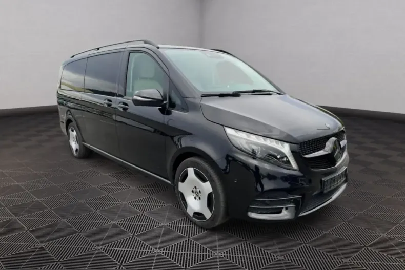 Mercedes-Benz V 300 (Clasa V) din 2023 cu 42.500 km - oferta MER243835 - foto 1