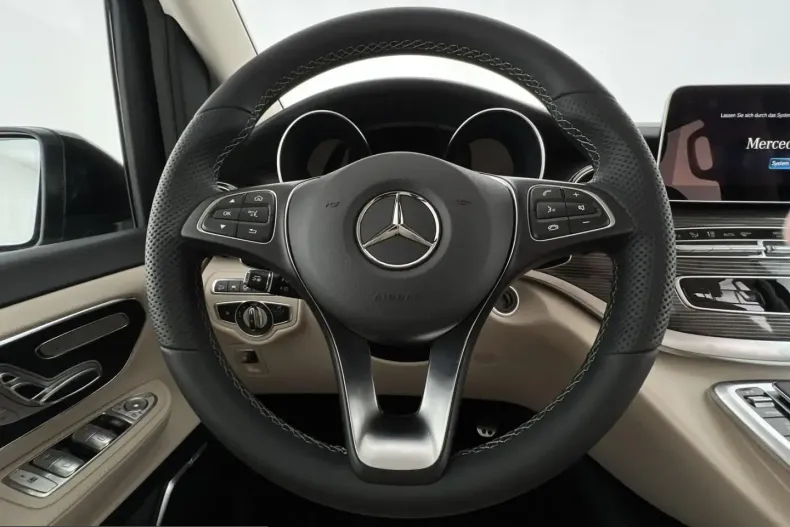Mercedes-Benz V 300 (Clasa V) din 2023 cu 42.500 km - oferta MER243835 - foto 5