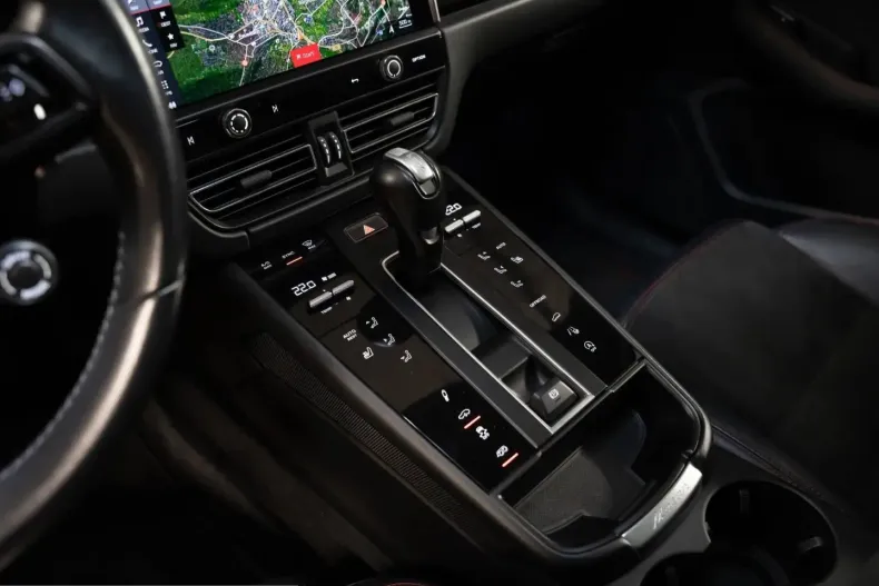 Porsche Macan din 2022 cu 72.400 km - oferta POR243836 - foto 25
