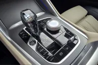 BMW X6 (Seria X) din 2023 cu 86.450 km - oferta BMW243842 - foto 22