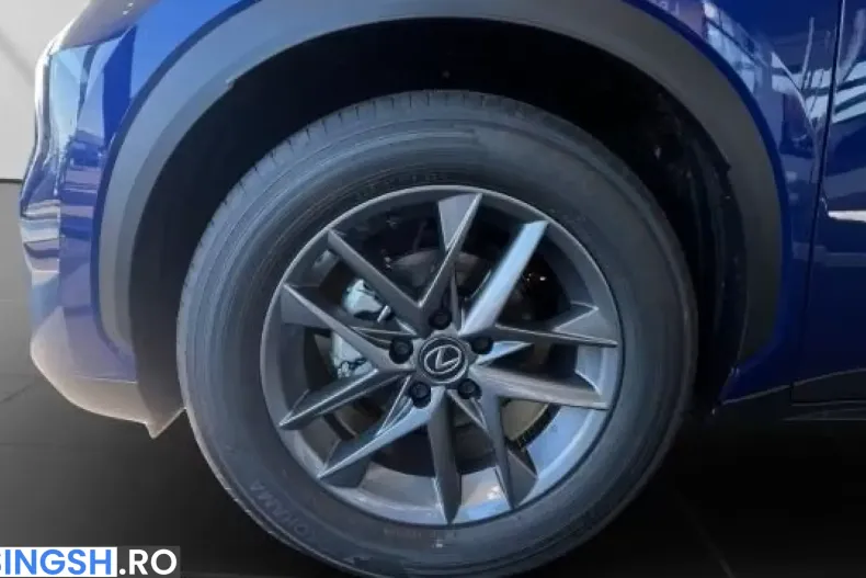 Lexus LBX din 2026 cu 850 km - oferta LEX243846 - foto 8