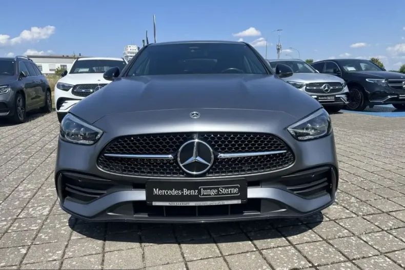 Mercedes-Benz C 300 (Clasa C) din 2023 cu 45.396 km - oferta MER243849 - foto 2