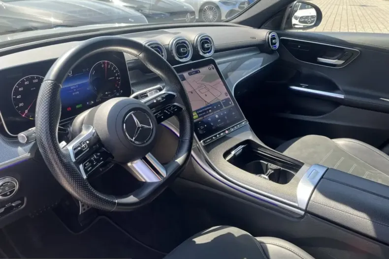 Mercedes-Benz C 300 (Clasa C) din 2023 cu 45.396 km - oferta MER243849 - foto 10