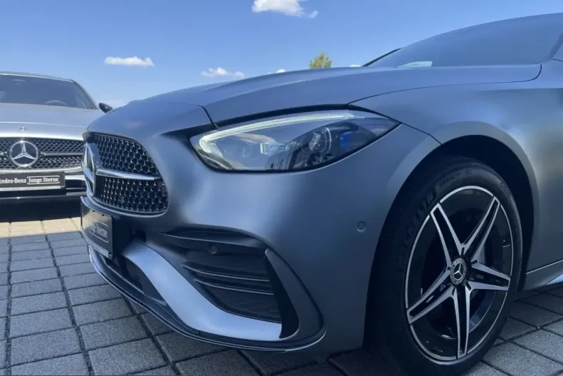 Mercedes-Benz C 300 (Clasa C) din 2023 cu 45.396 km - oferta MER243849 - foto 24
