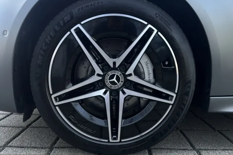 Mercedes-Benz C 300 (Clasa C) din 2023 cu 45.396 km - oferta MER243849 - foto 26