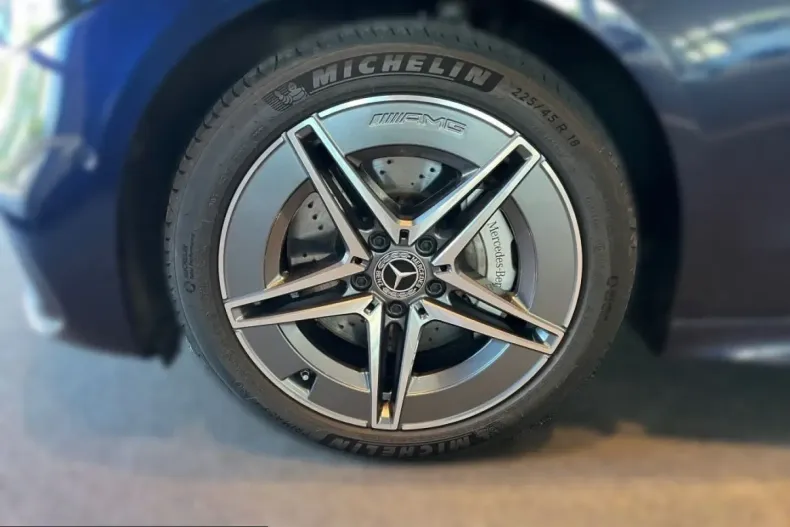 Mercedes-Benz C 300 (Clasa C) din 2022 cu 27.100 km - oferta MER243850 - foto 3