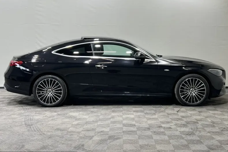Mercedes-Benz CLE 300 (Clasa CLE) din 2025 cu 7.761 km - oferta MER243854 - foto 23