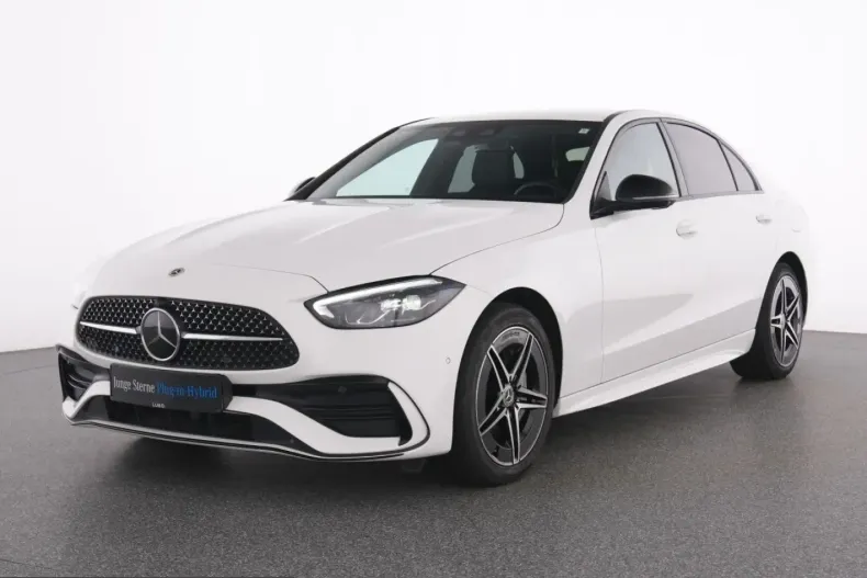 Mercedes-Benz C 300 (Clasa C) din 2023 cu 42.892 km - oferta MER243855 - foto 1