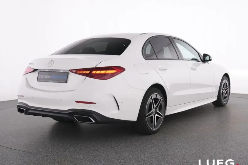 Mercedes-Benz C 300 (Clasa C) din 2023 cu 42.892 km - oferta MER243855 - foto 2