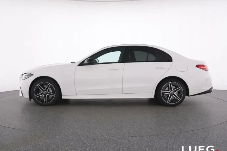 Mercedes-Benz C 300 (Clasa C) din 2023 cu 42.892 km - oferta MER243855 - foto 10