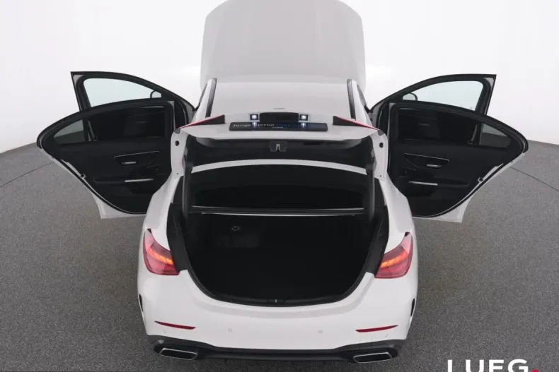 Mercedes-Benz C 300 (Clasa C) din 2023 cu 42.892 km - oferta MER243855 - foto 13
