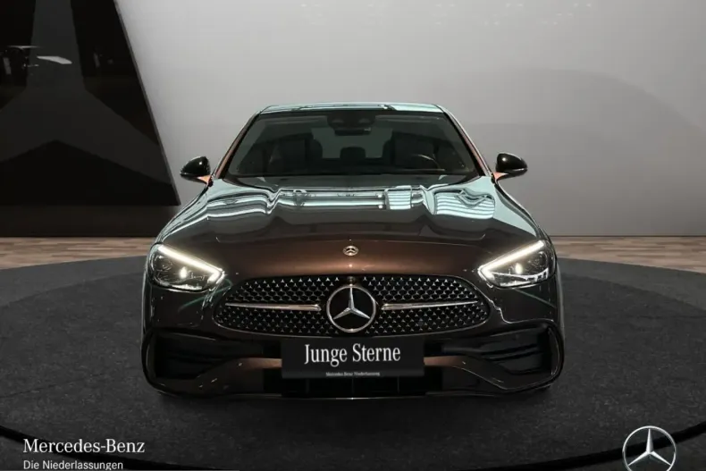 Mercedes-Benz C 400 (Clasa C) din 2023 cu 29.159 km - oferta MER243857 - foto 2