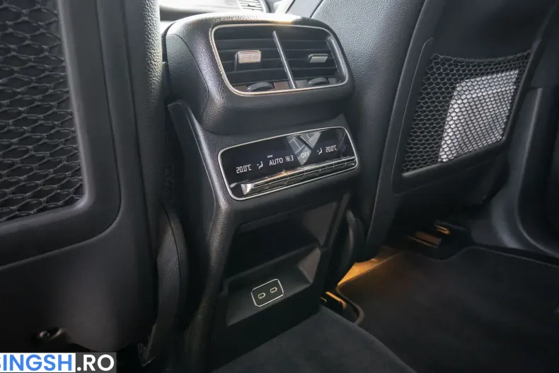 Mercedes-Benz GLE 300 (Clasa GLE) din 2023 cu 52.000 km - oferta MER243859 - foto 29