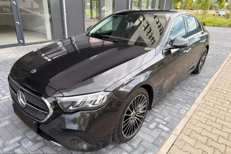 Mercedes-Benz E 200 (Clasa E) din 2025 cu 6.500 km - oferta MER243863 - foto 2