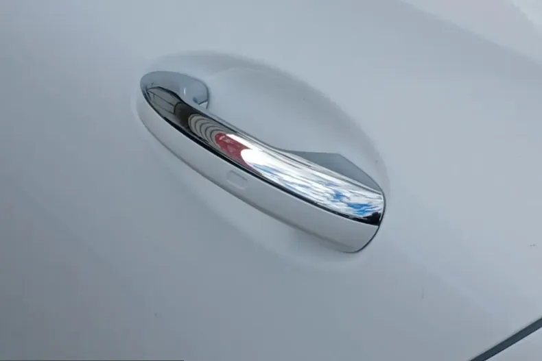Mercedes-Benz C 200 (Clasa C) din 2022 cu 39.860 km - oferta MER243866 - foto 12