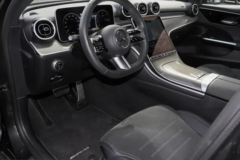 Mercedes-Benz C 300 (Clasa C) din 2025 cu 22.723 km - oferta MER243874 - foto 8