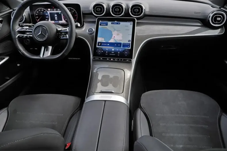 Mercedes-Benz C 300 (Clasa C) din 2025 cu 22.723 km - oferta MER243874 - foto 12