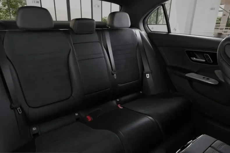 Mercedes-Benz C 180 (Clasa C) din 2025 cu 16.780 km - oferta MER243875 - foto 10