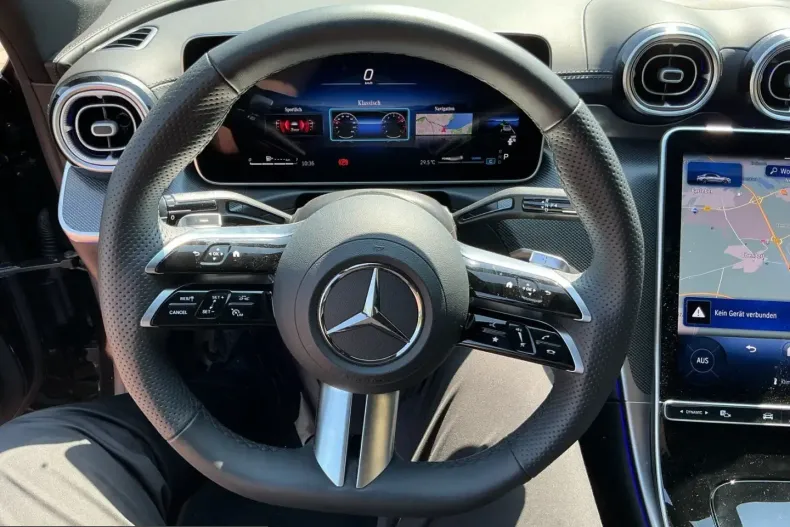 Mercedes-Benz C 200 (Clasa C) din 2025 cu 16.803 km - oferta MER243876 - foto 12