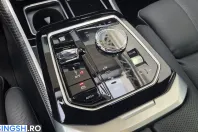 BMW 740 (Seria 7) din 2025 cu 6.200 km - oferta BMW243877 - foto 11
