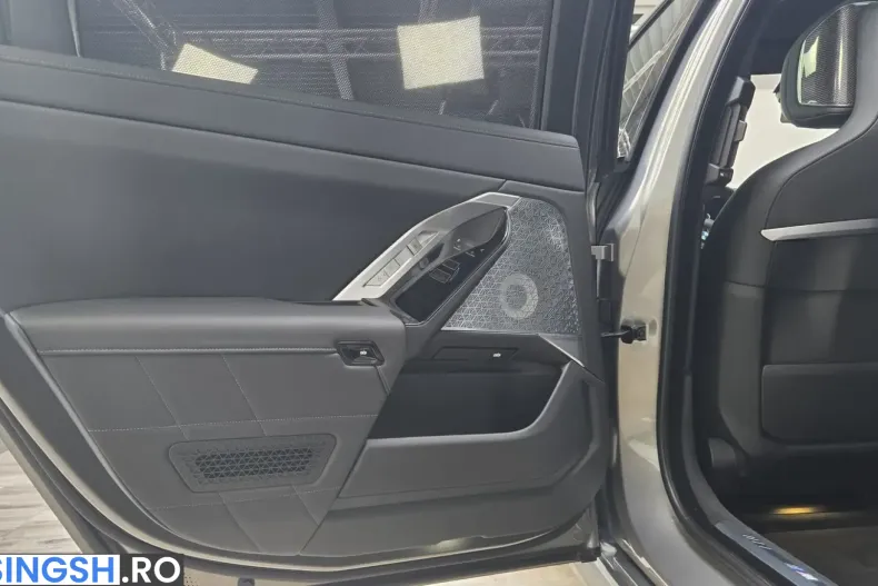 BMW 740 (Seria 7) din 2025 cu 6.200 km - oferta BMW243877 - foto 19