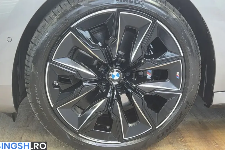 BMW 740 (Seria 7) din 2025 cu 6.200 km - oferta BMW243877 - foto 34
