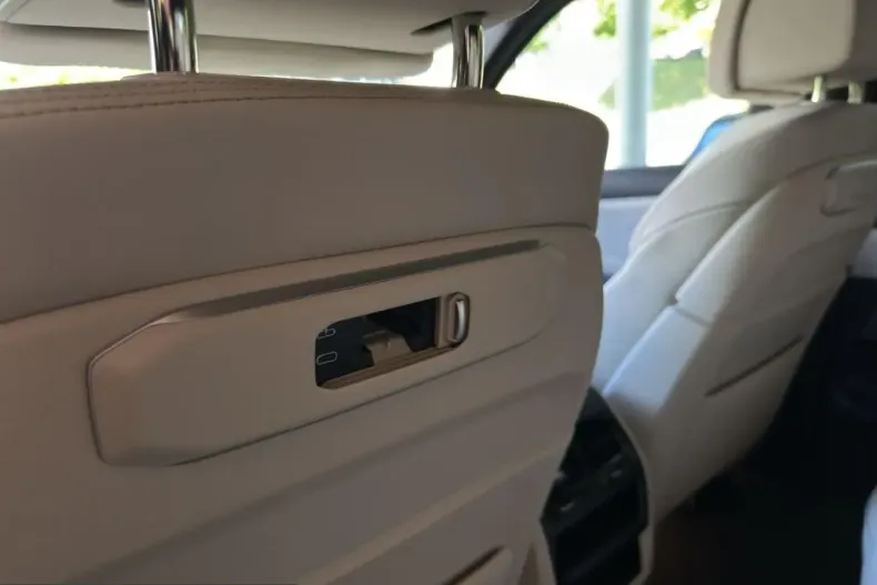 BMW X5 (Seria X) din 2025 cu 5.900 km - oferta BMW243893 - foto 24