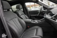 BMW X6 (Seria X) din 2025 cu 5.965 km - oferta BMW243898 - foto 3