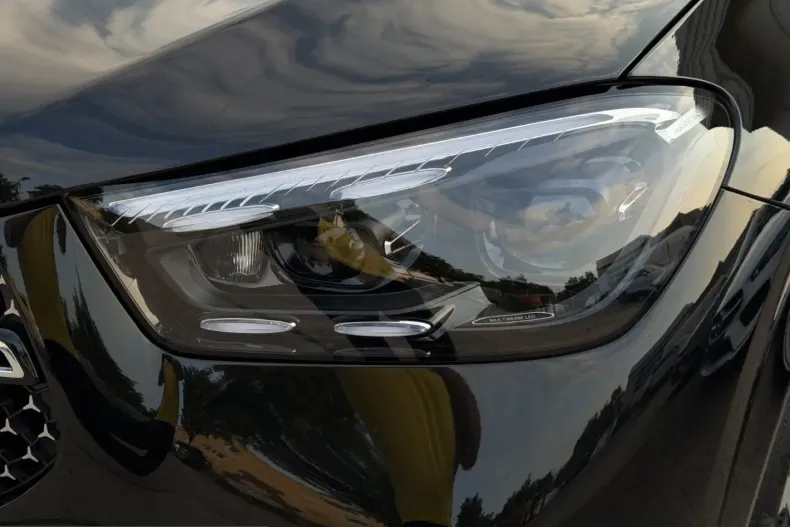 Mercedes-Benz GLE 400 (Clasa GLE) din 2025 cu 6.592 km - oferta MER243901 - foto 6