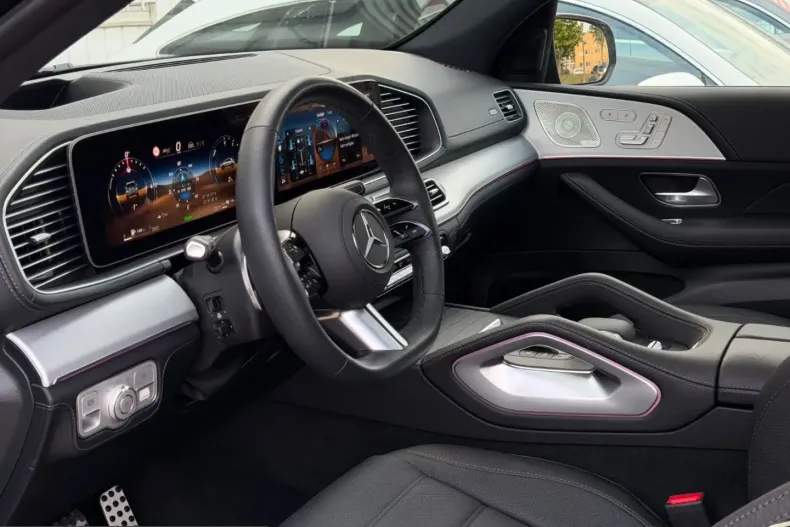 Mercedes-Benz GLE 400 (Clasa GLE) din 2025 cu 6.592 km - oferta MER243901 - foto 14