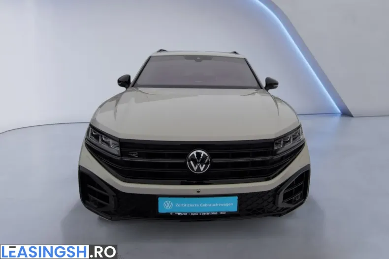 Volkswagen Touareg din 2025 cu 9.607 km - oferta VOL243905 - foto 7