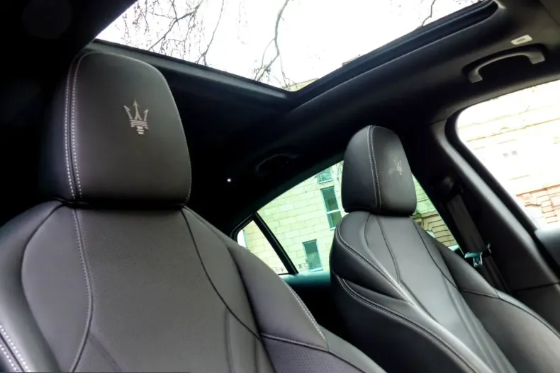 Maserati Grecale din 2025 cu 6.333 km - oferta MAS243906 - foto 13