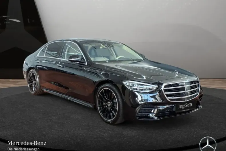 Mercedes-Benz S 580 (Clasa S) din 2022 cu 72.460 km - oferta MER243912 - foto 1