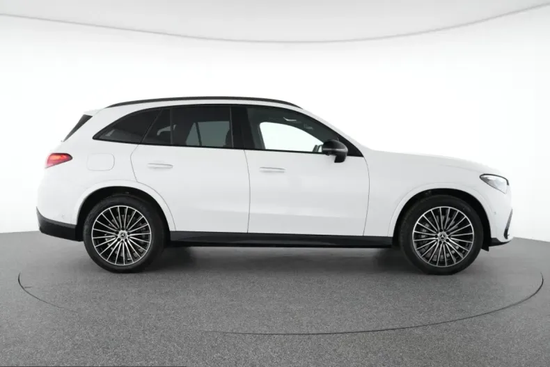 Mercedes-Benz GLC 300 (Clasa GLC) din 2024 cu 15.139 km - oferta MER243918 - foto 5
