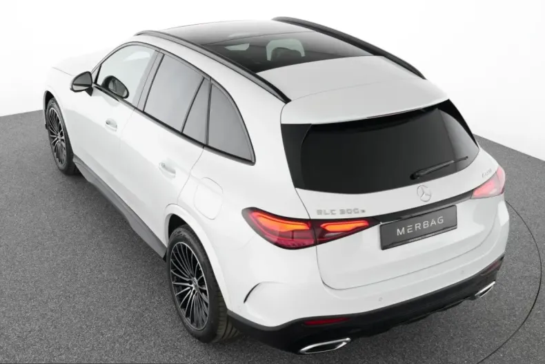 Mercedes-Benz GLC 300 (Clasa GLC) din 2024 cu 15.139 km - oferta MER243918 - foto 11