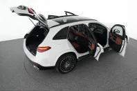 Mercedes-Benz GLC 300 (Clasa GLC) din 2024 cu 15.139 km - oferta MER243918 - foto 13
