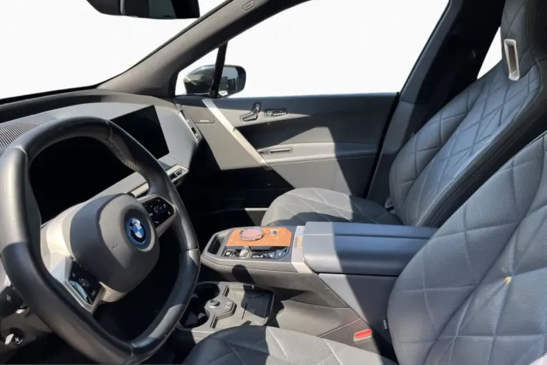 BMW iX din 2023 cu 42.800 km - oferta BMW243919 - foto 5