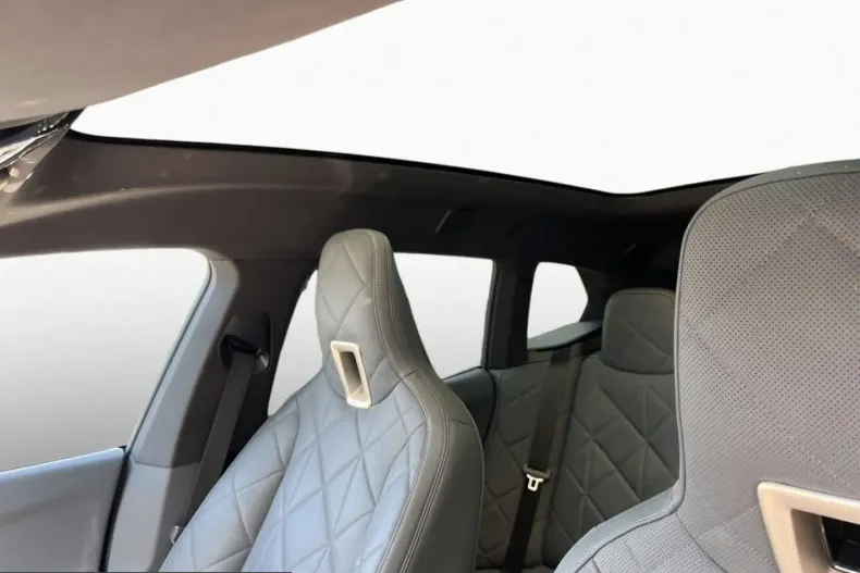 BMW iX din 2023 cu 42.800 km - oferta BMW243919 - foto 11