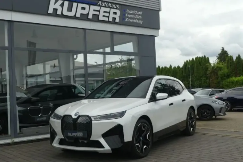 BMW iX din 2023 cu 17.080 km - oferta BMW243920 - foto 29