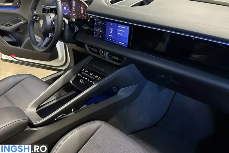 Porsche Macan din 2025 cu 3.140 km - oferta POR243923 - foto 30