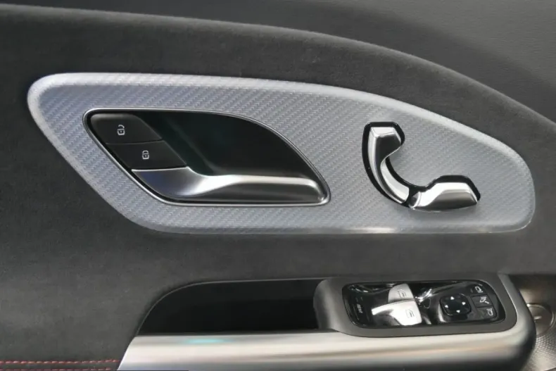 Mercedes-Benz CLA 350 (Clasa CLA) din 2025 cu 3.654 km - oferta MER243929 - foto 18