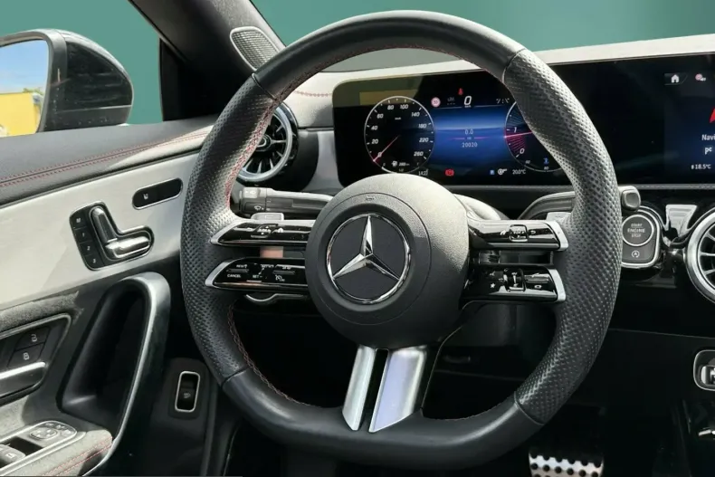 Mercedes-Benz CLA 220 (Clasa CLA) din 2024 cu 24.968 km - oferta MER243934 - foto 11