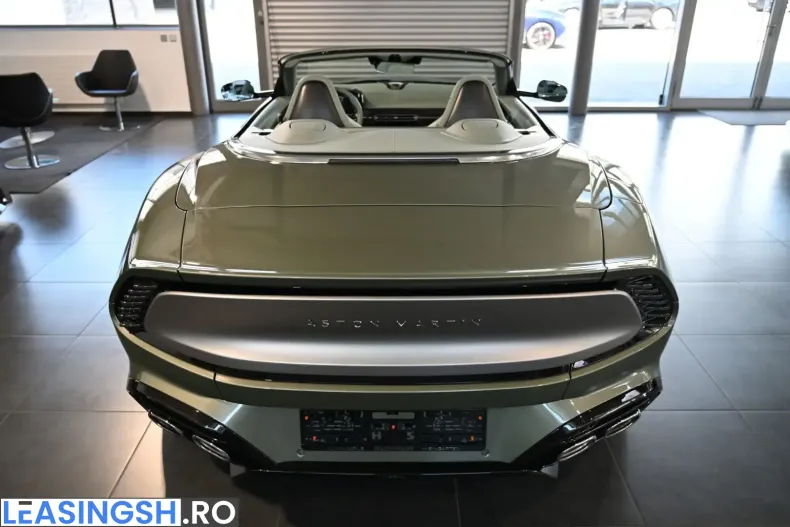 Aston Martin Vanquish din 2025 cu 13.500 km - oferta AST243936 - foto 17