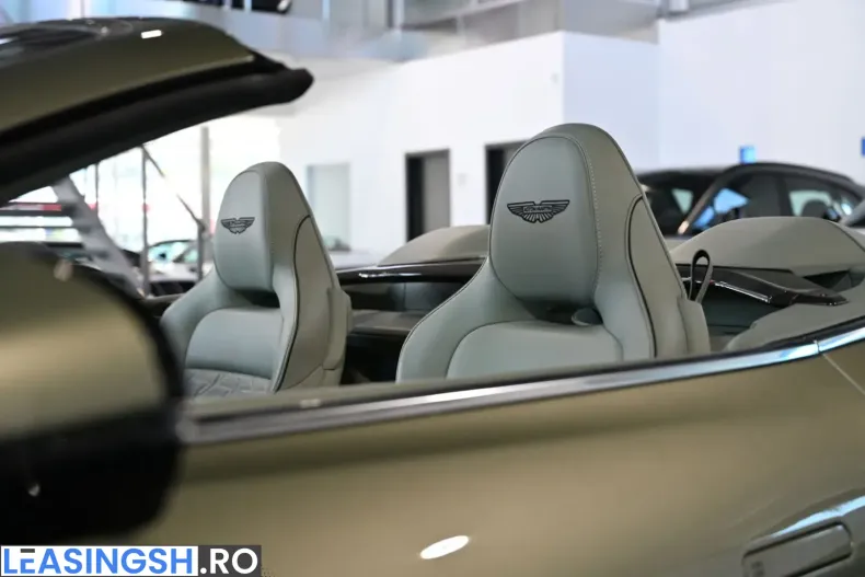 Aston Martin Vanquish din 2025 cu 13.500 km - oferta AST243936 - foto 29