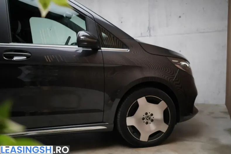 Mercedes-Benz V 300 (Clasa V) din 2025 cu 33.000 km - oferta MER243937 - foto 29