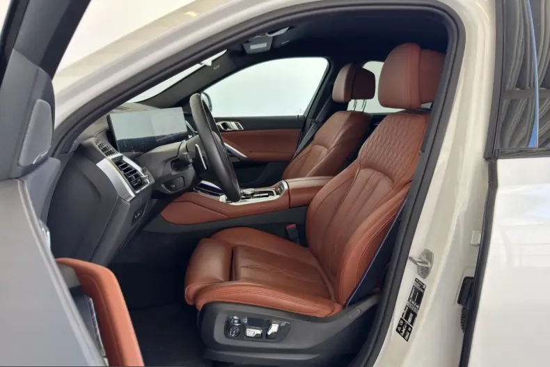BMW X6 (Seria X) din 2025 cu 17.190 km - oferta BMW243940 - foto 8