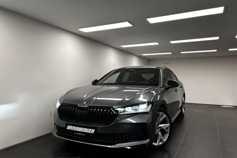 Skoda Superb din 2025 cu 9.988 km - oferta SKO243942 - foto 34