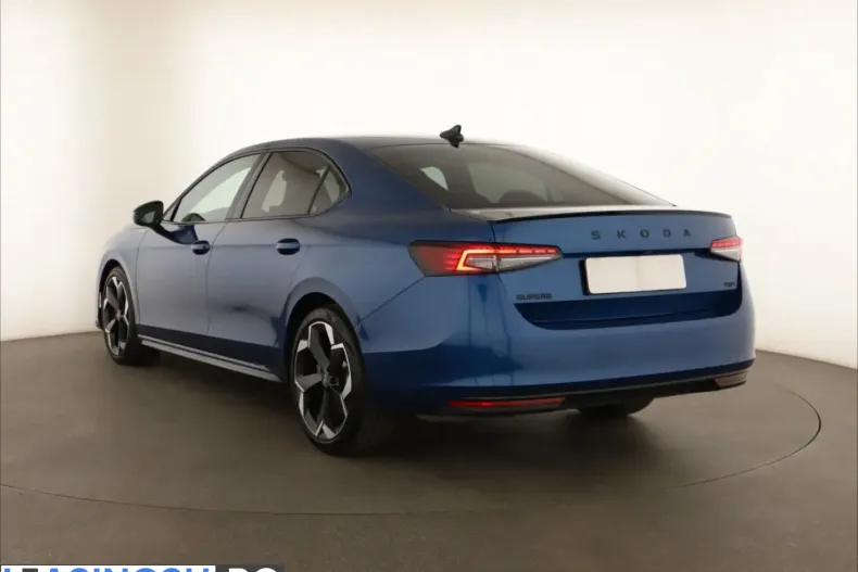 Skoda Superb din 2025 cu 29.703 km - oferta SKO243943 - foto 4