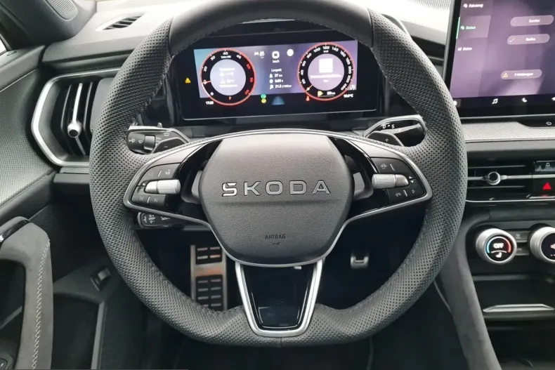 Skoda Kodiaq din 2025 cu 13.900 km - oferta SKO243950 - foto 7